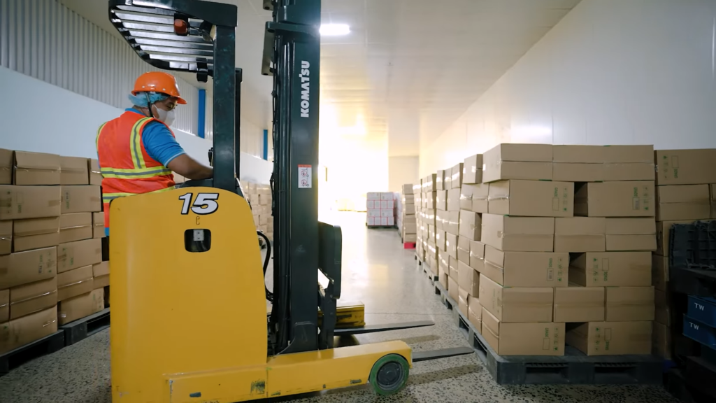 Loading products